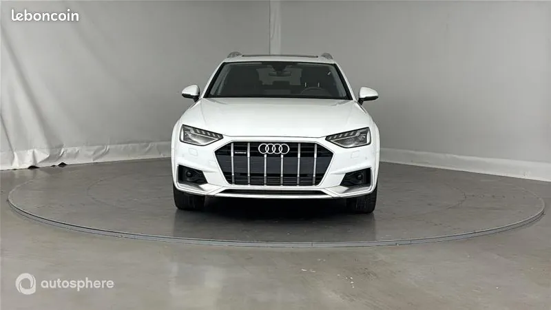 Audi A4 2021 photo 2