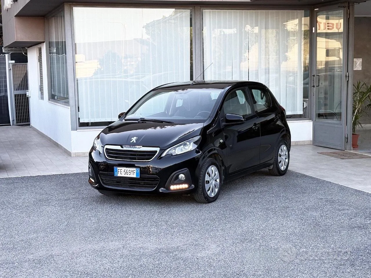Peugeot 108 2016 photo 3