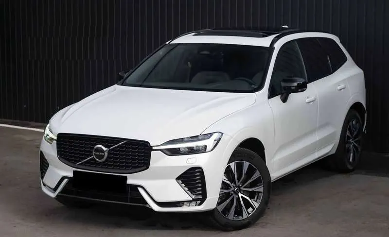 Volvo Xc60 2024 photo 2