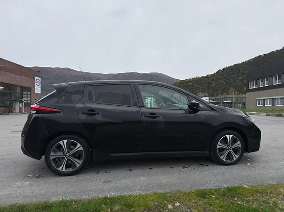 Nissan Leaf 2018 photo 4