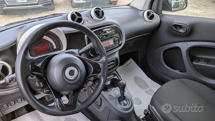 Smart Fortwo 2018 photo 5