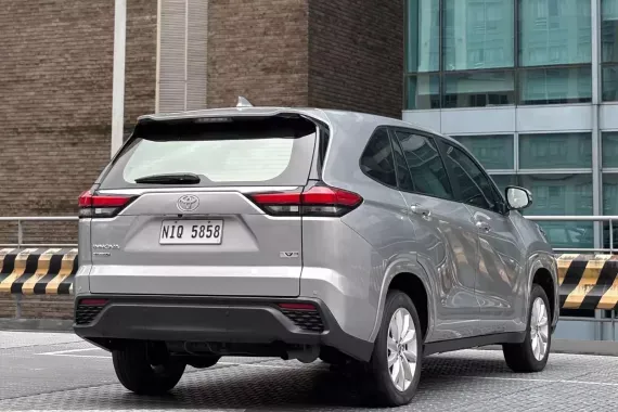 Toyota Innova 2023 photo 3