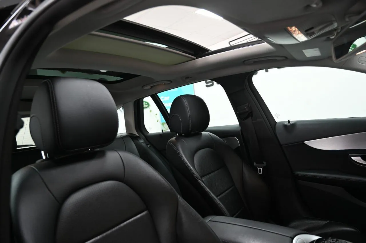 Mercedes-Benz C-Class 2016 photo 5