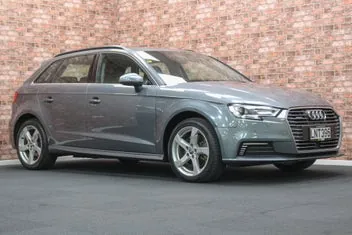 Audi A3 2018 photo 2