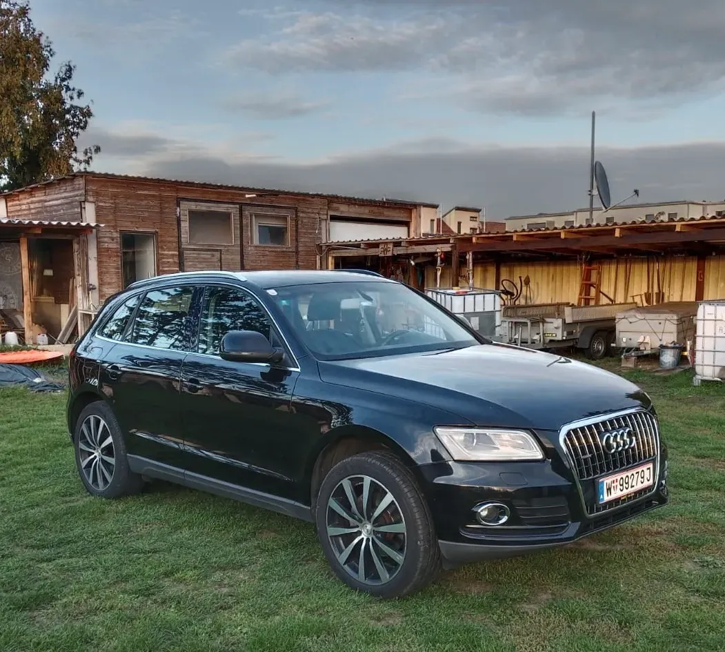 Audi Q5 2012 photo 2