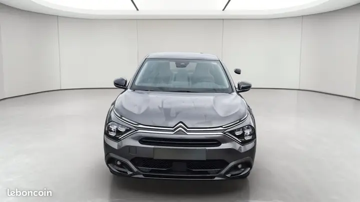 Citroen C4 2024 photo 2