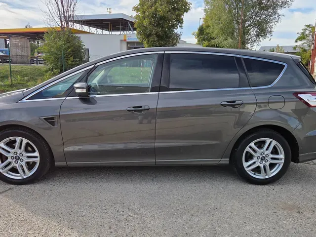 Ford S-Max 2017 photo 4