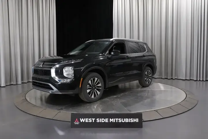 Mitsubishi Outlander 2026 photo 5