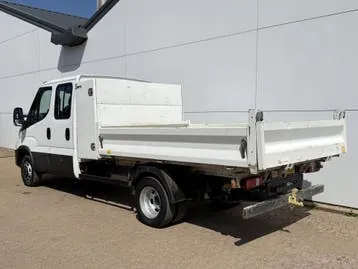 Iveco Daily 2022 photo 3