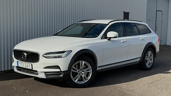 Volvo V90 Cross Country