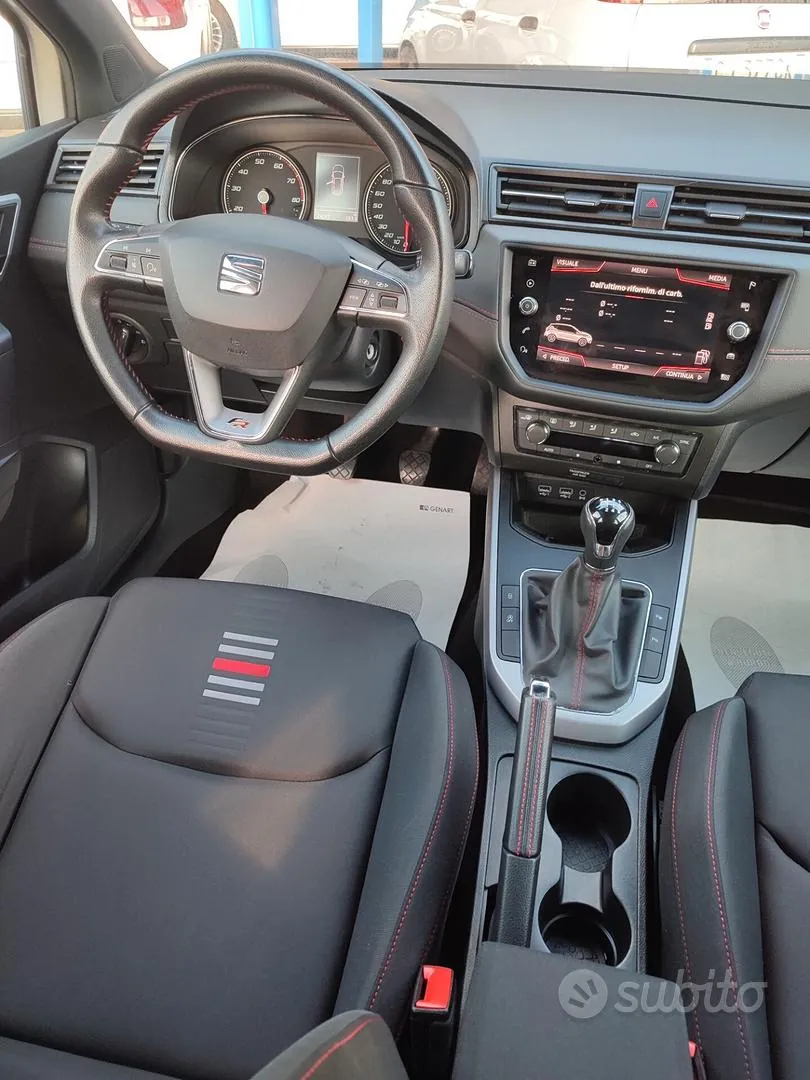 Seat Arona 2019 photo 4