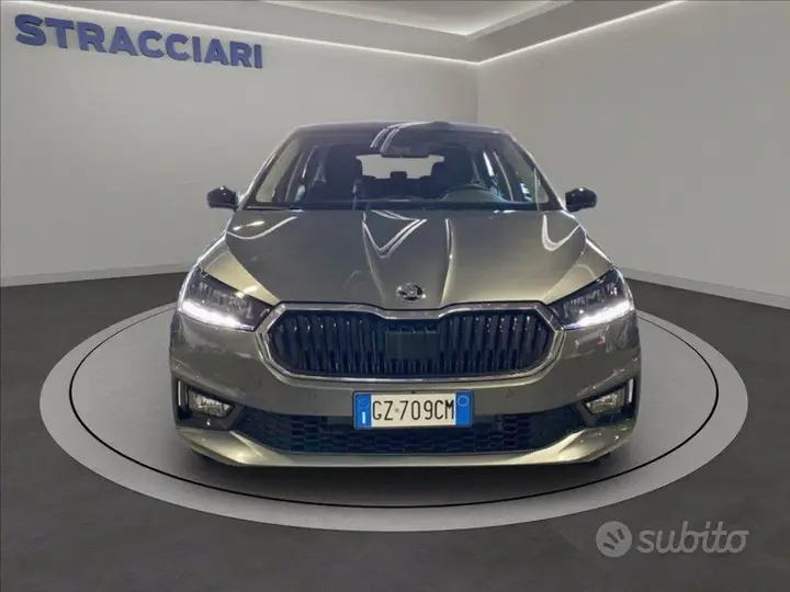 Skoda Fabia 2025 photo 2