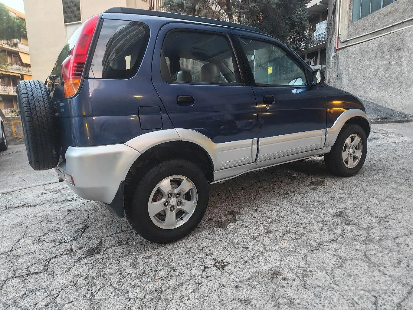 Daihatsu Terios 1998 photo 3