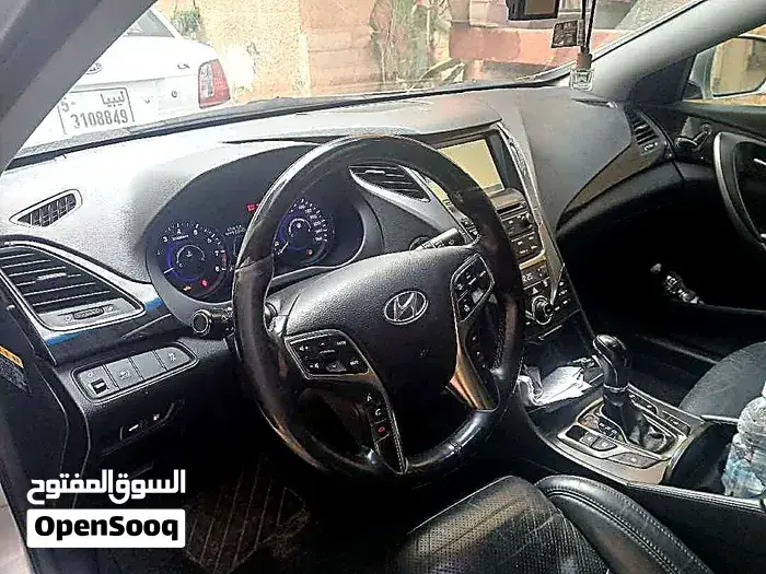 Hyundai Azera 2013 photo 3