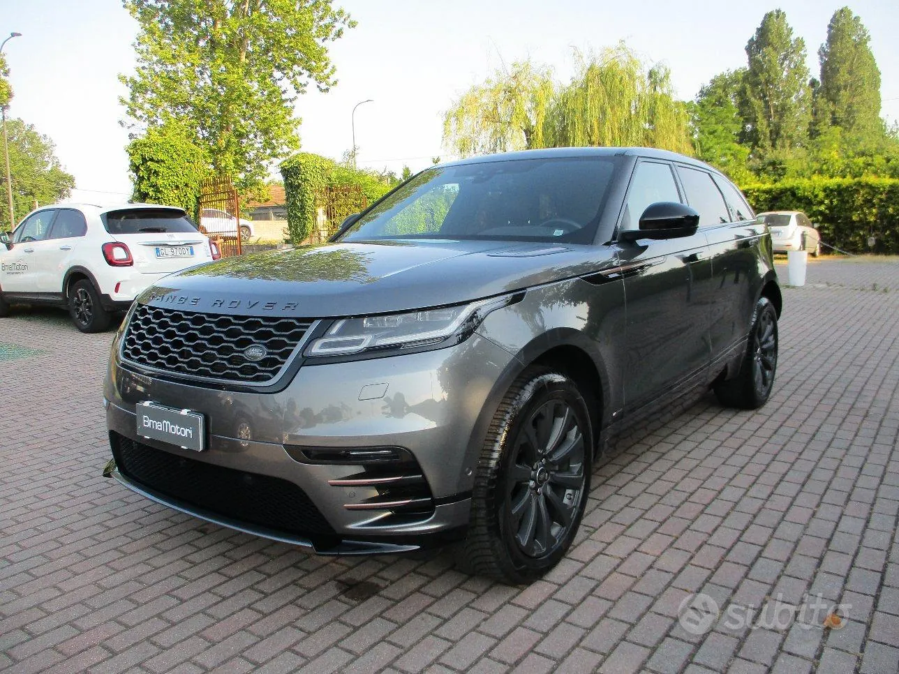 Land Rover Range Rover Velar 2017 photo 2