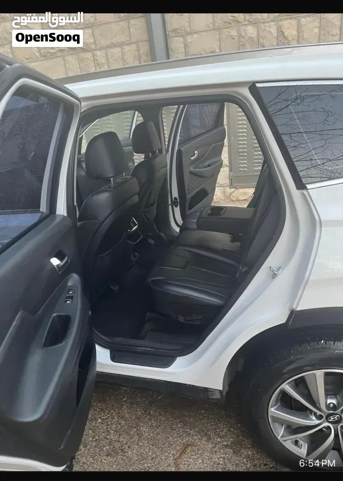 Hyundai Santa Fe 2019 photo 4