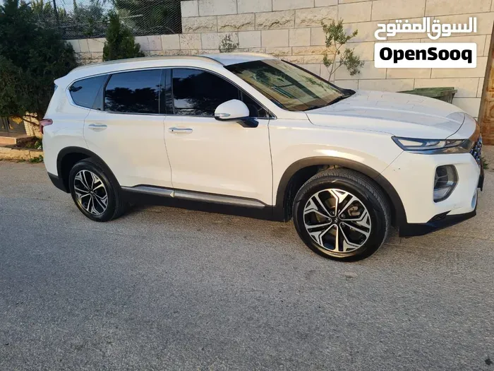Hyundai Santa Fe 2019 photo 5