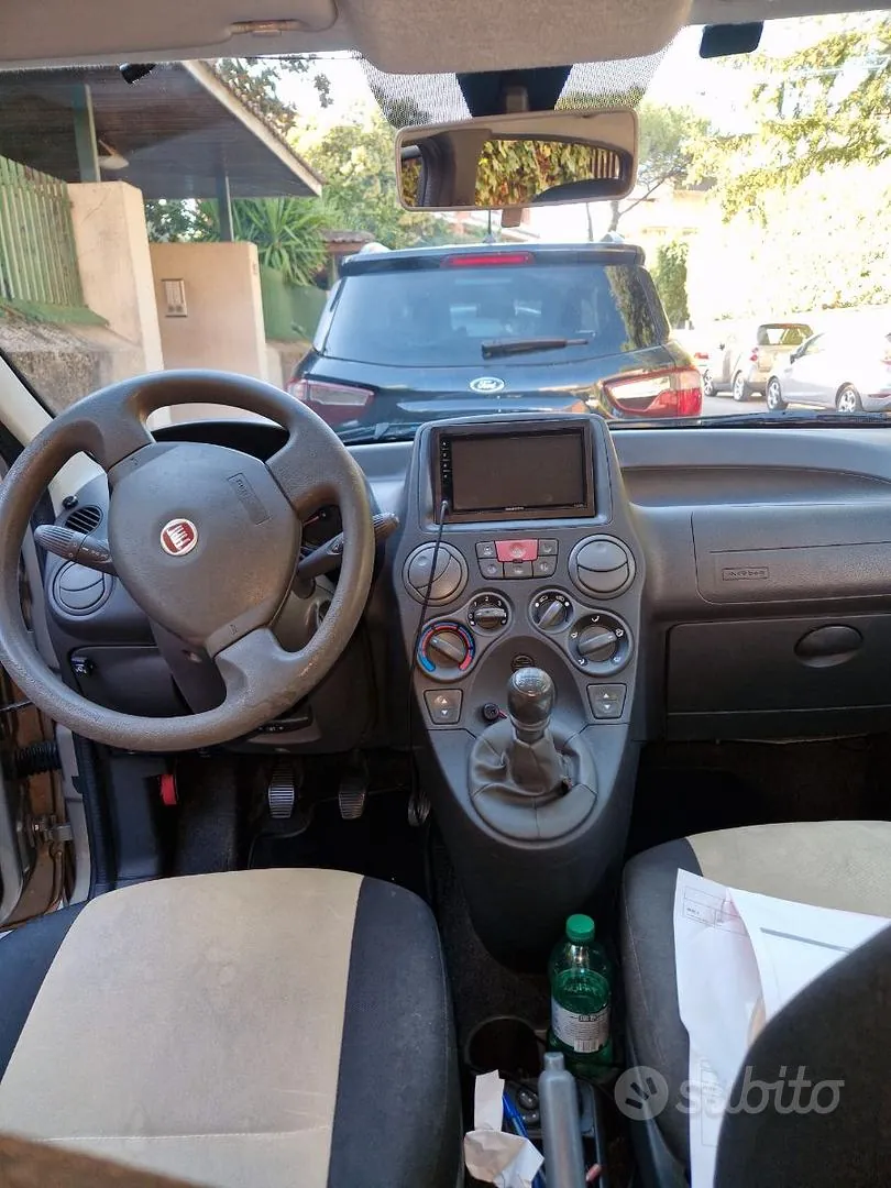 Fiat Panda 2010 photo 4