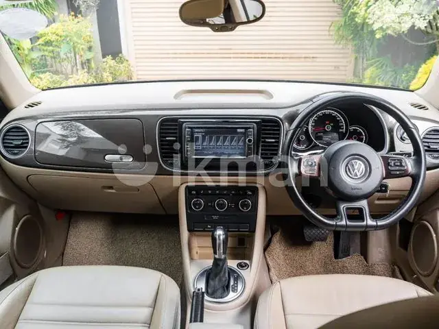 Volkswagen Beetle 2017 photo 2