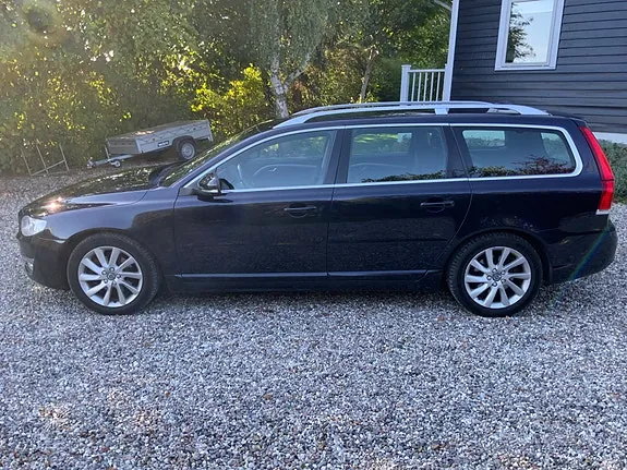 Volvo V70 2016 photo 3