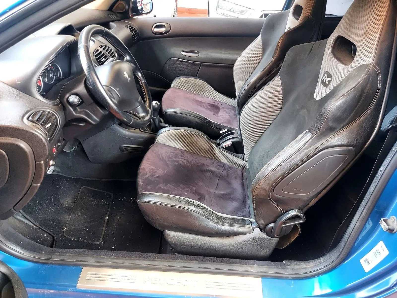 Peugeot 206 2004 photo 4