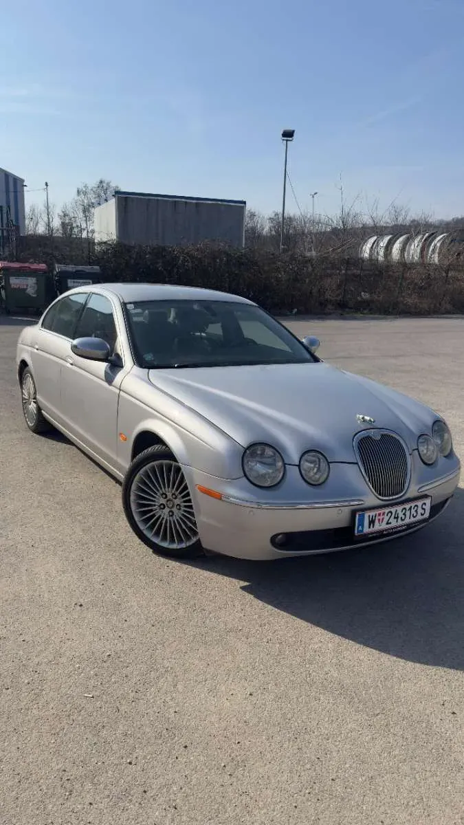 Jaguar S-Type