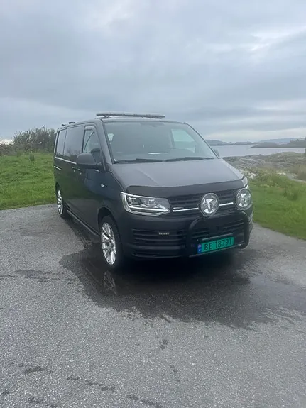Volkswagen Transporter 2018 photo 3