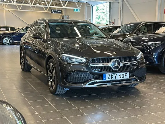 Mercedes-Benz C220 D 2025 photo 3