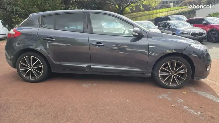 Renault Megane 2013 photo 4