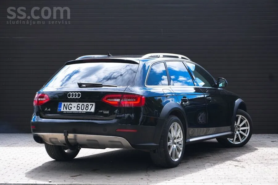 Audi A4 2014 photo 3