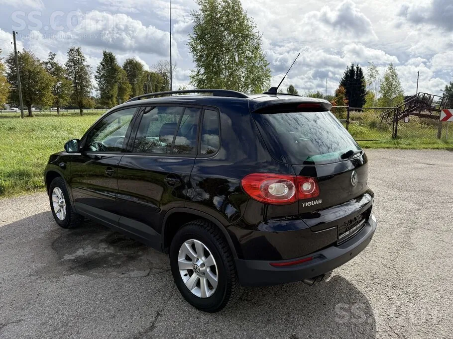 Volkswagen Tiguan 2010 photo 5