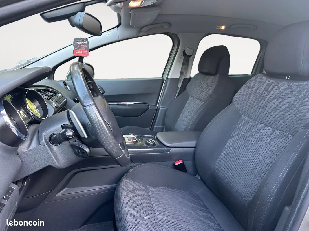 Peugeot 3008 2011 photo 2