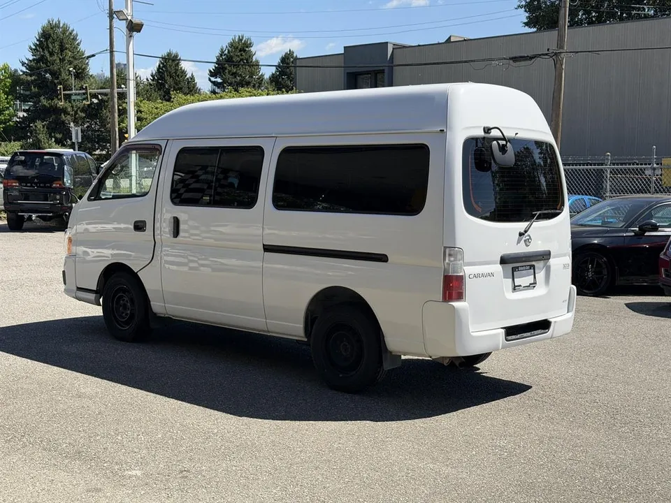 Nissan Caravan 2007 photo 5