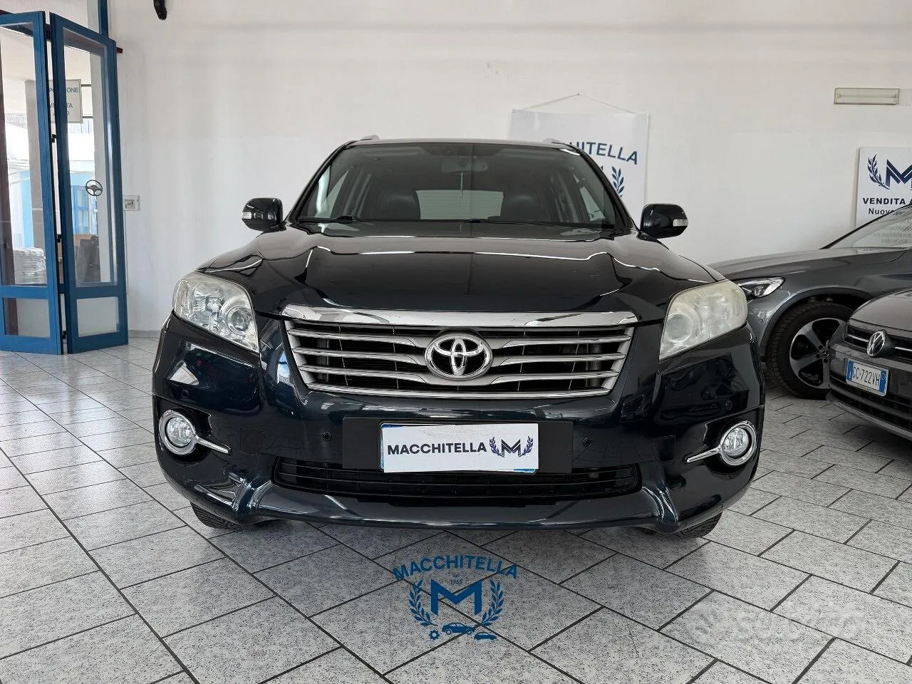 Toyota Rav4 2011 photo 2