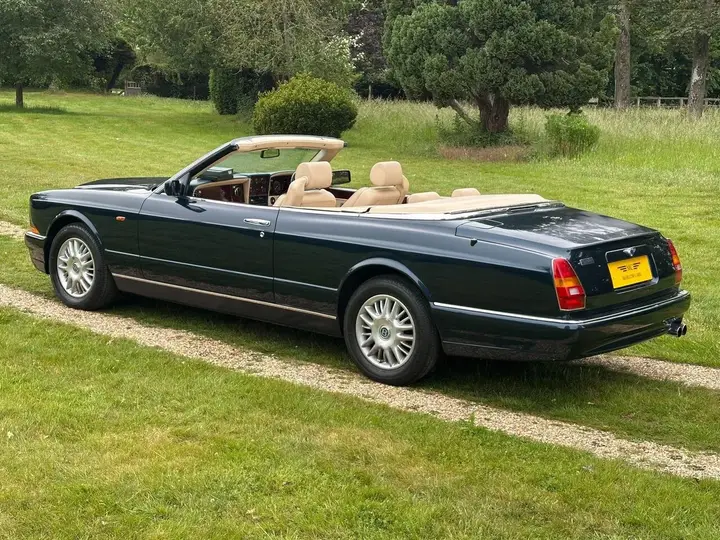 Bentley Azure 2000 photo 4