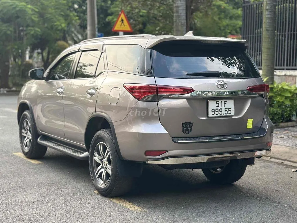 Toyota Fortuner 2020 photo 4