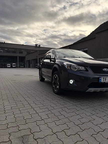 Subaru Xv 2013 photo 2