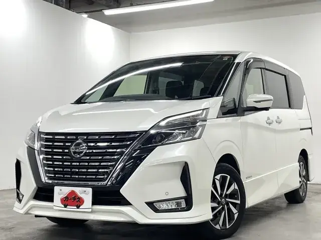 Nissan Serenade 2021 photo 2