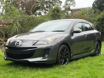 Mazda Axela 2012 photo 2