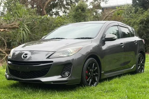 Mazda Axela