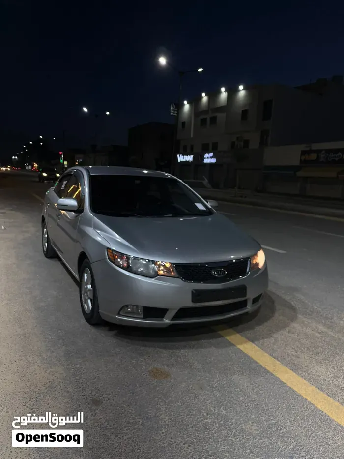 Kia Forte 2012 photo 3