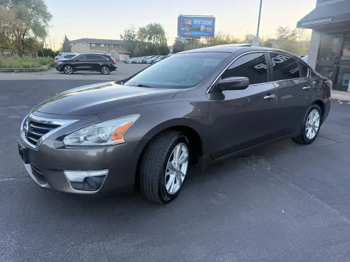 Nissan Altima 2014 photo 3