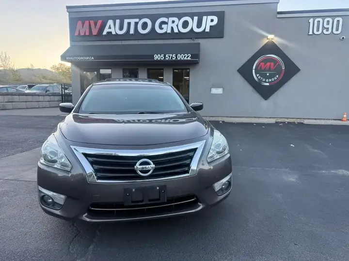 Nissan Altima 2014 photo 2