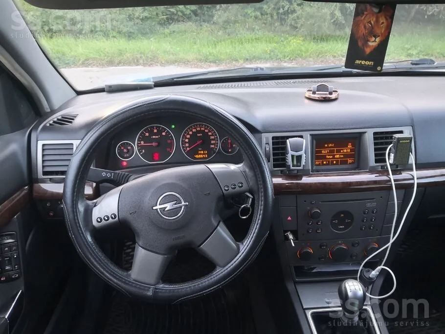 Opel Vectra 2004 photo 3