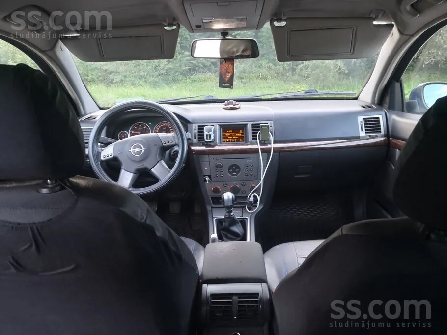 Opel Vectra 2004 photo 4