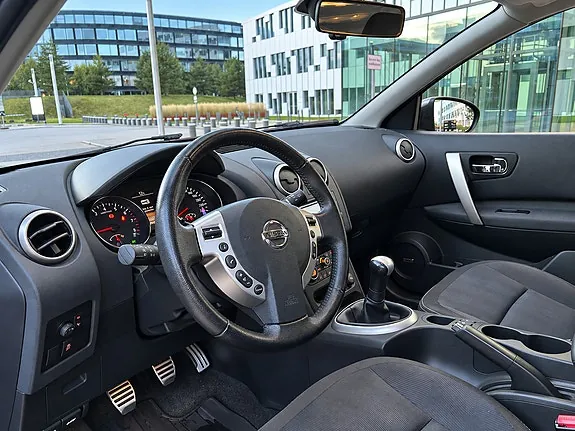 Nissan Qashqai 2010 photo 5