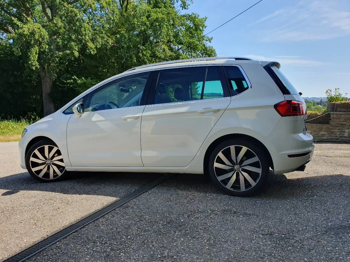 Volkswagen Golf 2015 photo 3