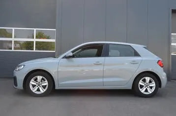 Audi A1 2023 photo 3