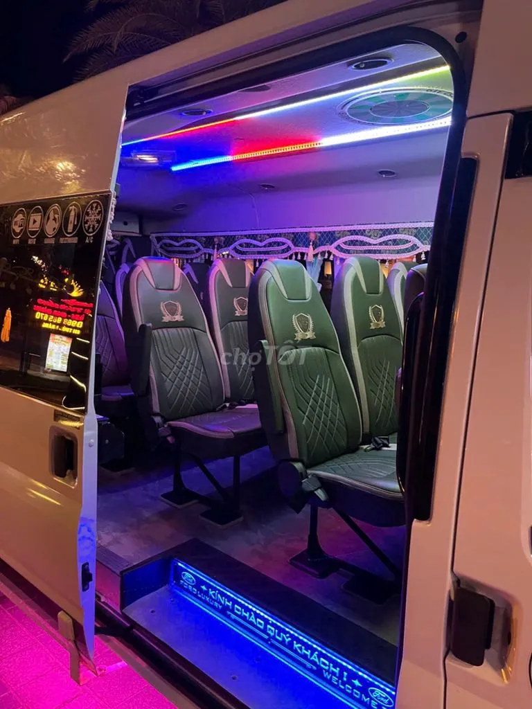 Ford Transit 2023 photo 3