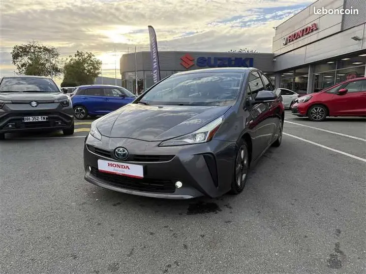 Toyota Prius 2020 photo 3
